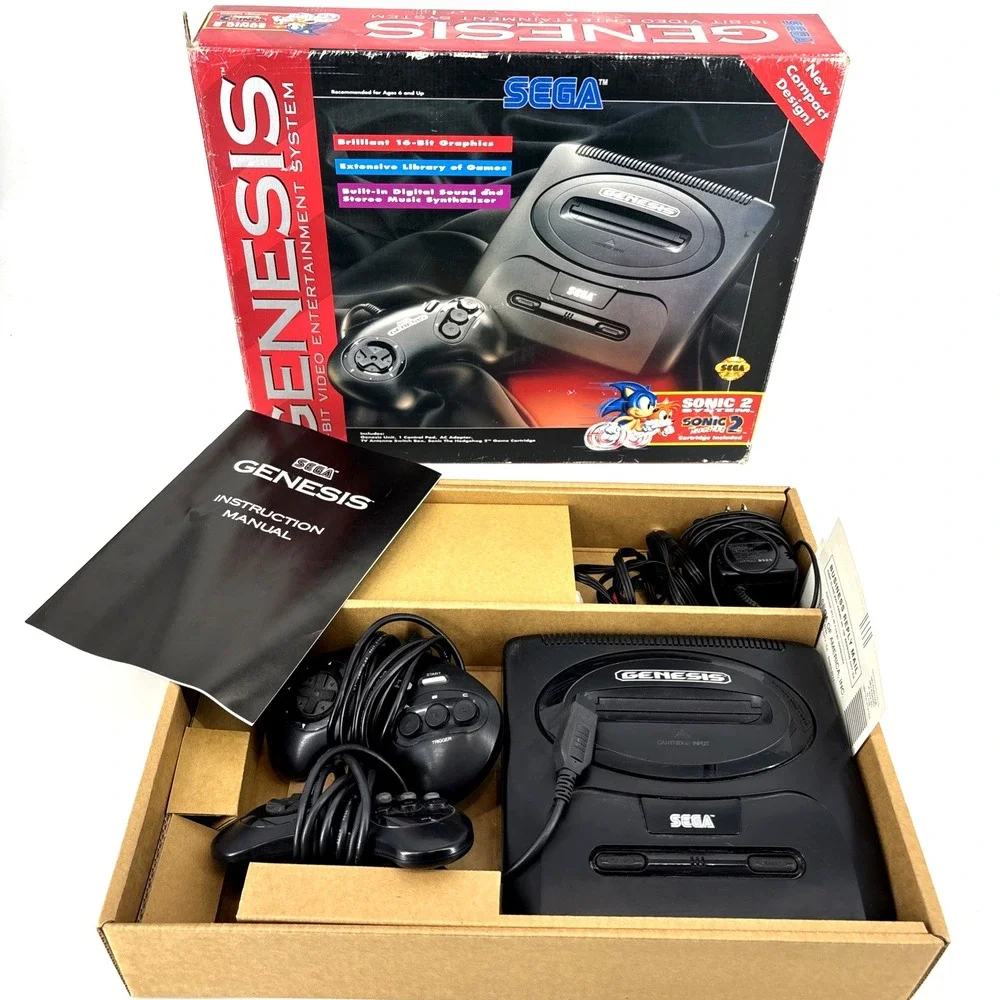 SEGA Genesis 16-Bit Video Mk-1631 2‎ Controllers Original Box 6 Button MK-1653